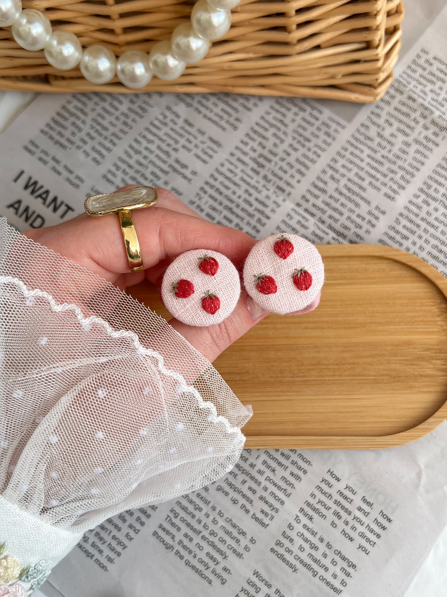 Set elastice brodate «Căpșuniță»