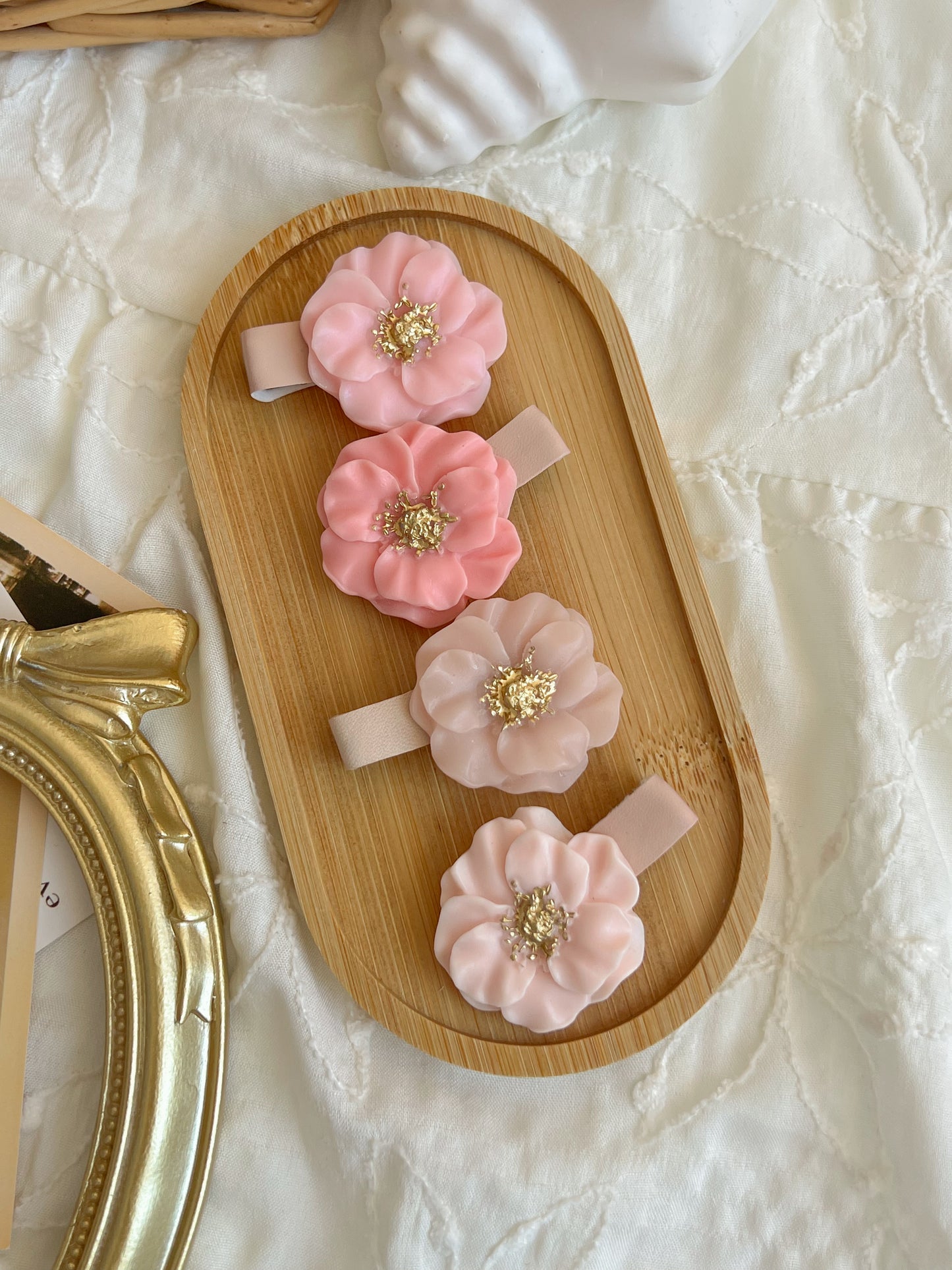 Agrafe 🌸 Camellia Satin