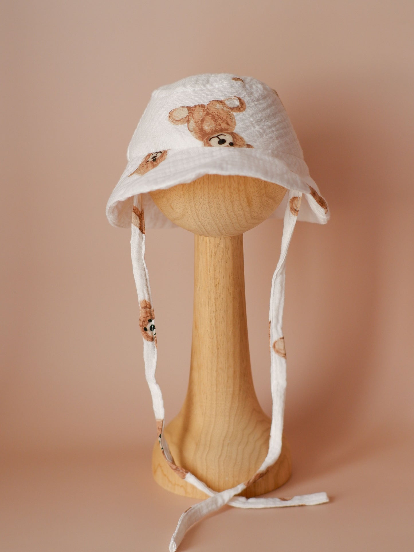 Pălărie "Teddy Hugs"