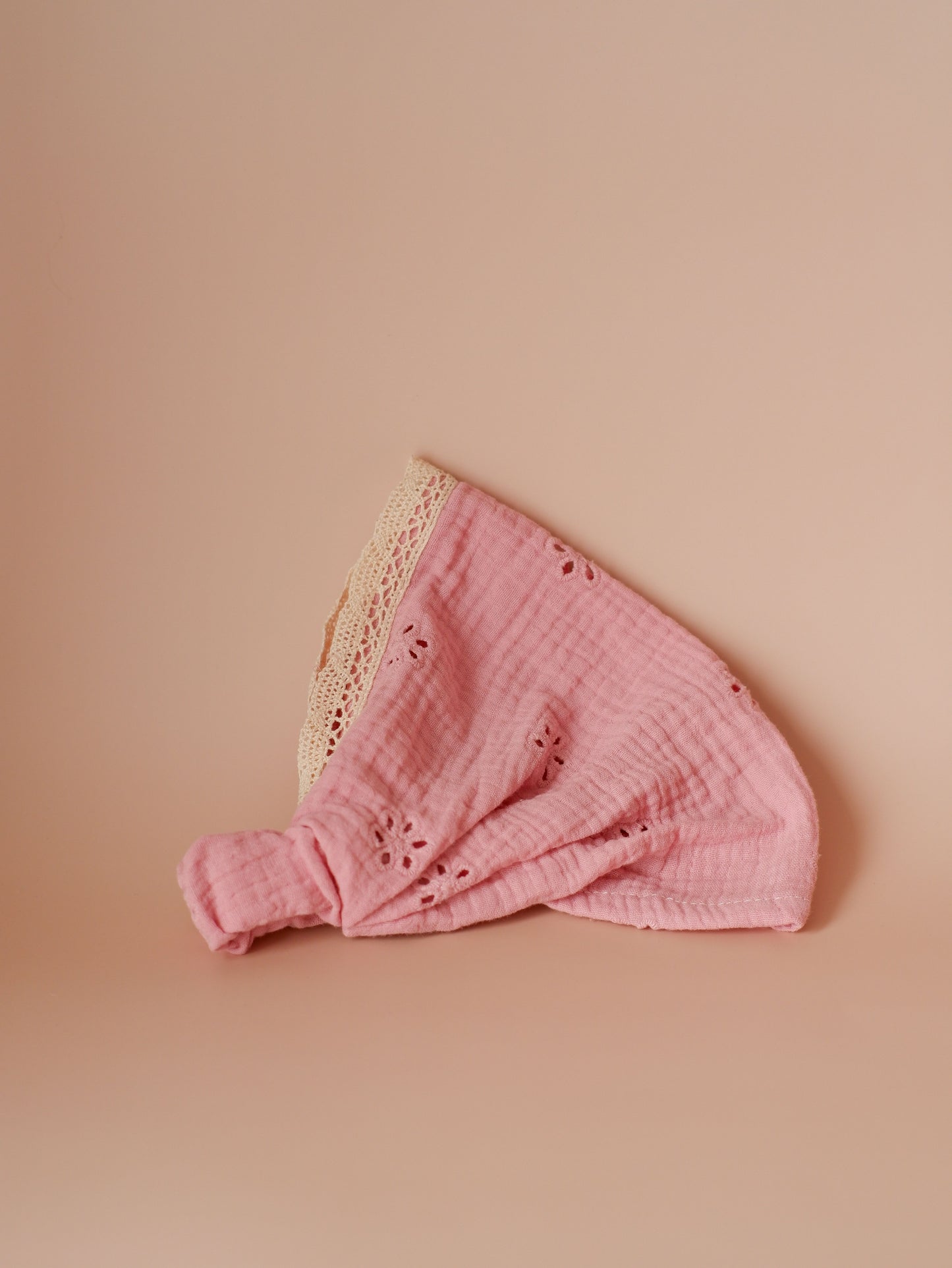 Batista "Blush Petals"