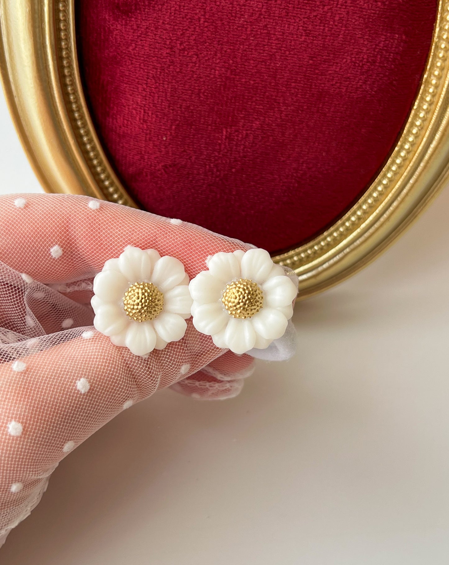 Elastice „Camelia” — alb