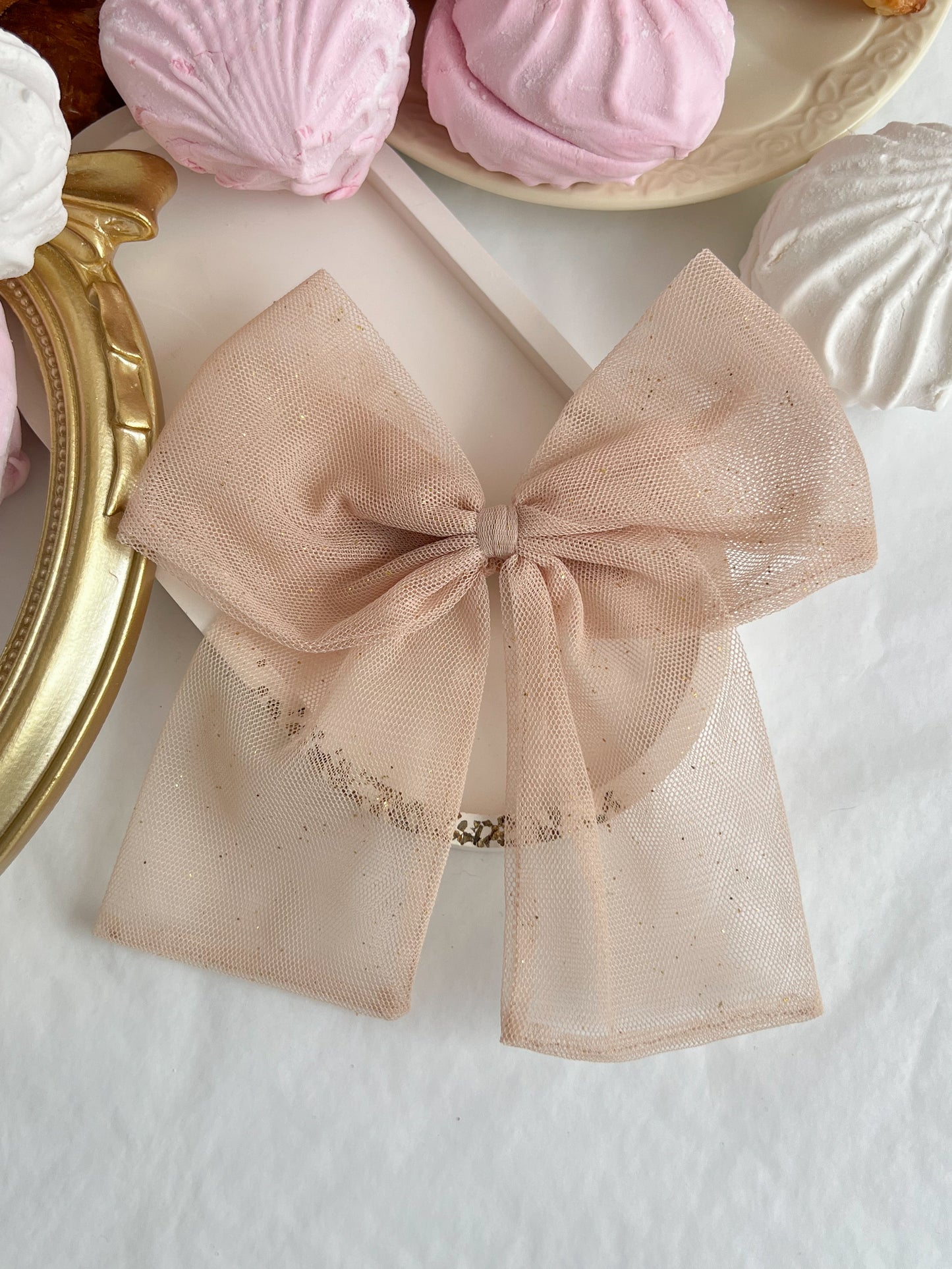 Clama cu Fundita - Beige Tulle