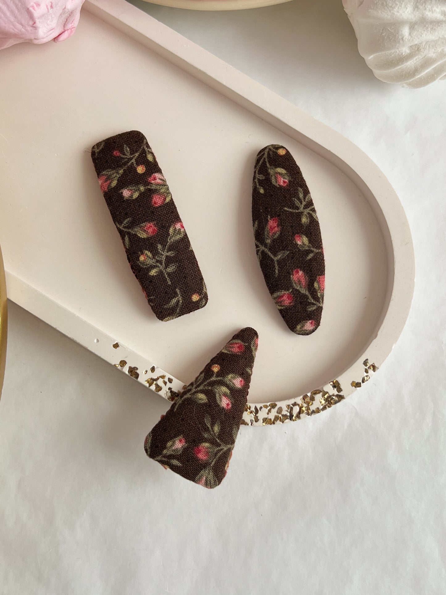 Secret Garden — Agrafe Florale Vintage