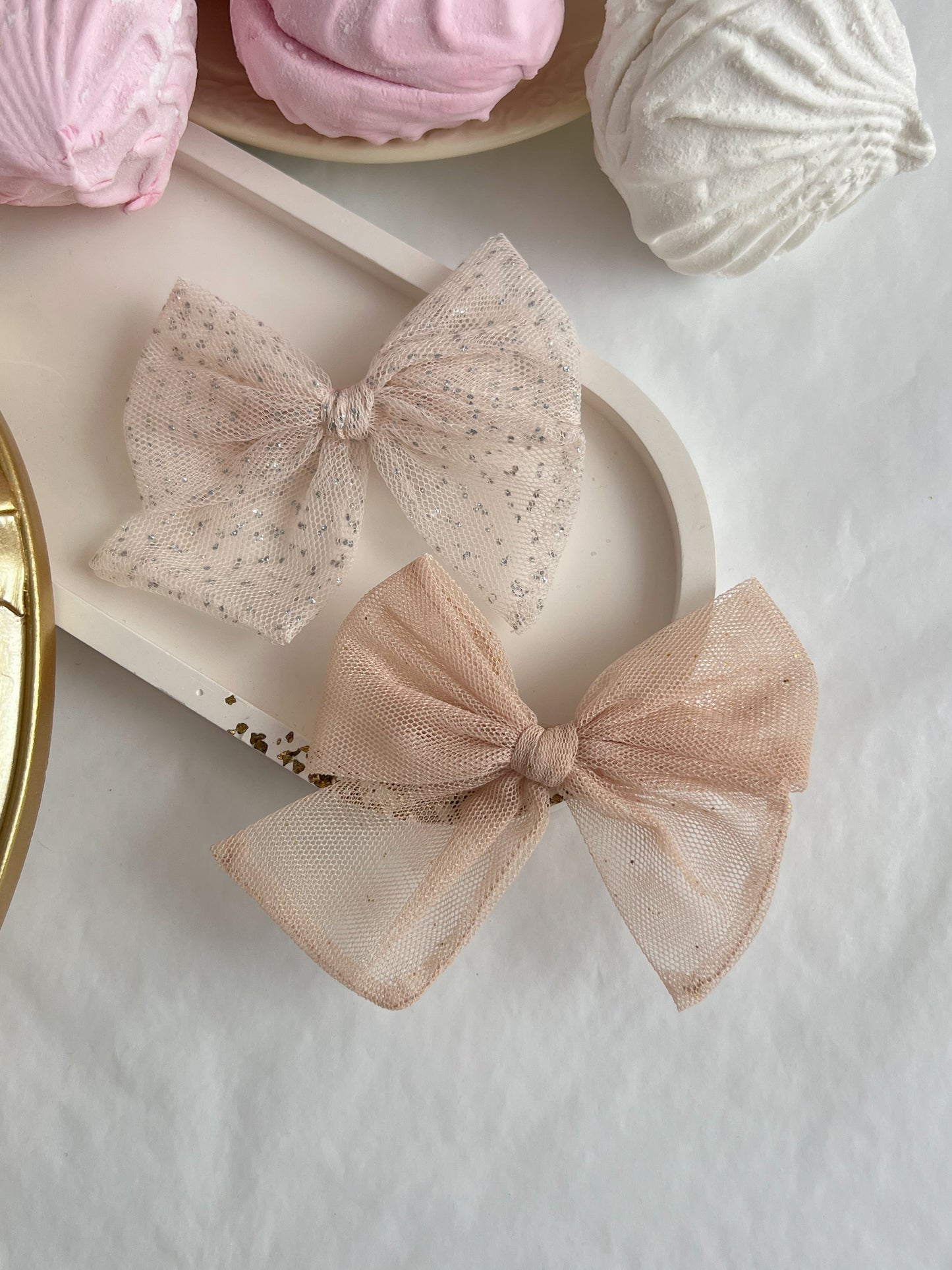Clama cu Fundita - Beige Gold Dots Tulle