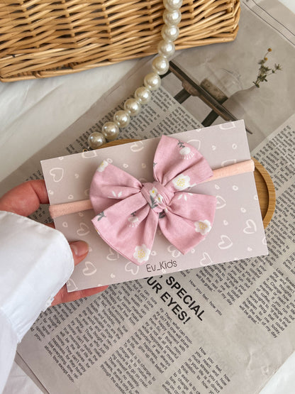 Bentiță pe elastic “Daisy Pink”