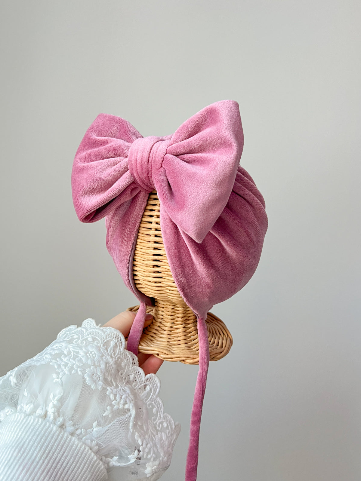 Turban din velur cu fundiță