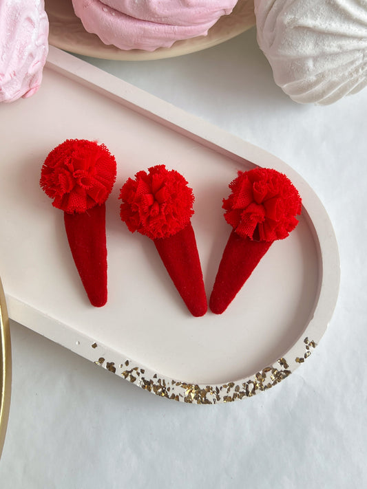 Clame „PomPom Velvet” — roșu