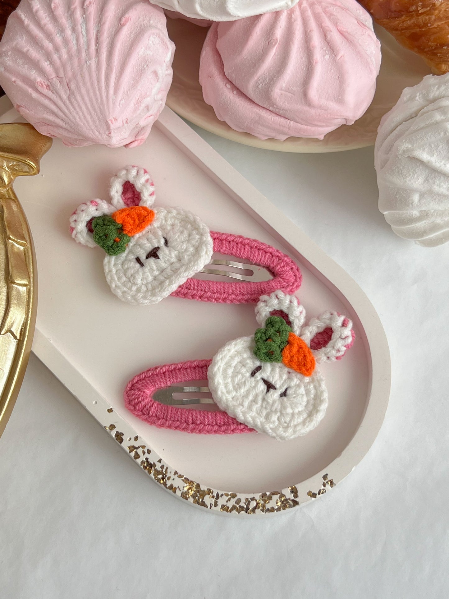 Agrafe Croșetate Bunny – Roz & Alb