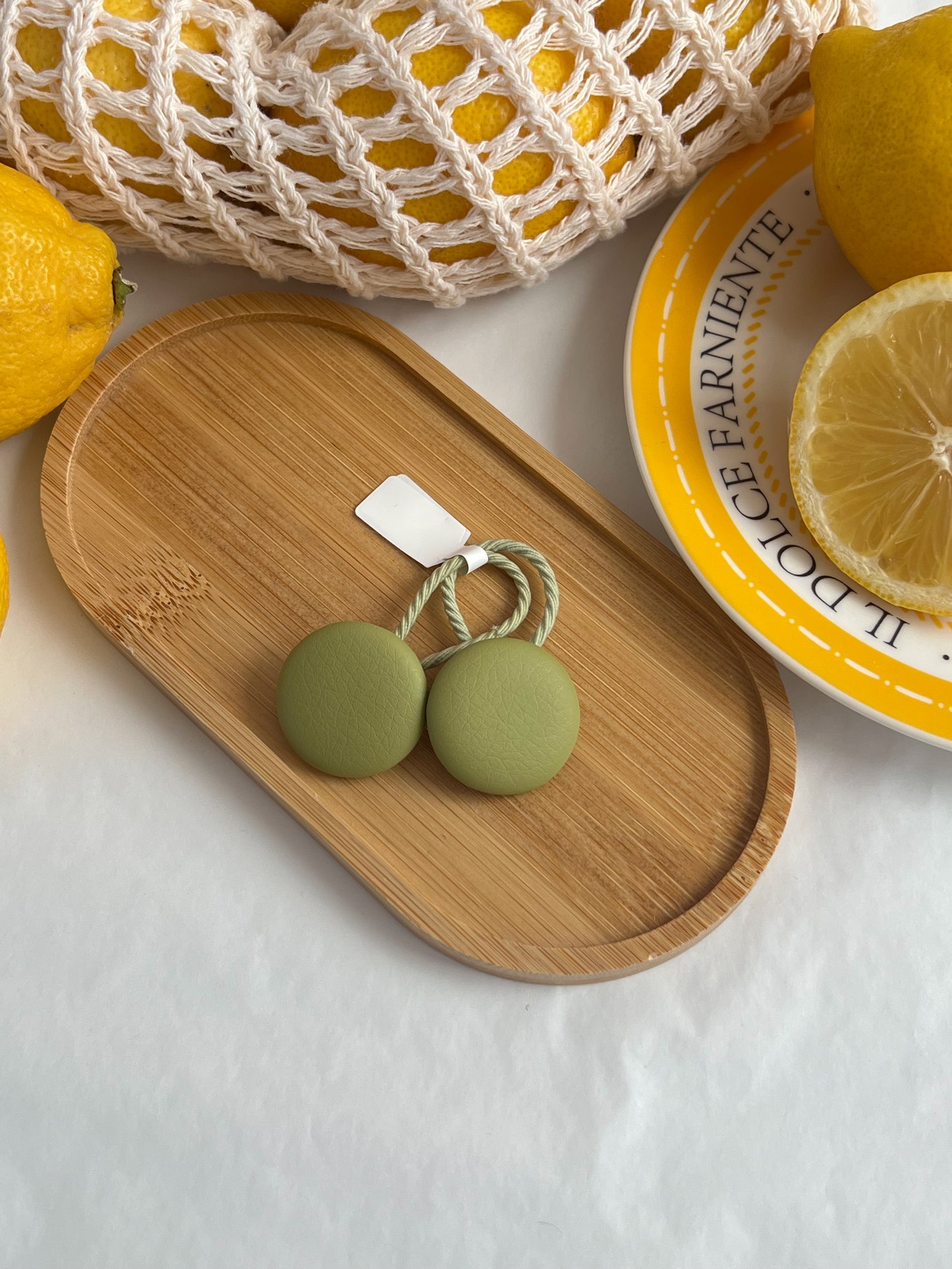 Elastice Button Garden