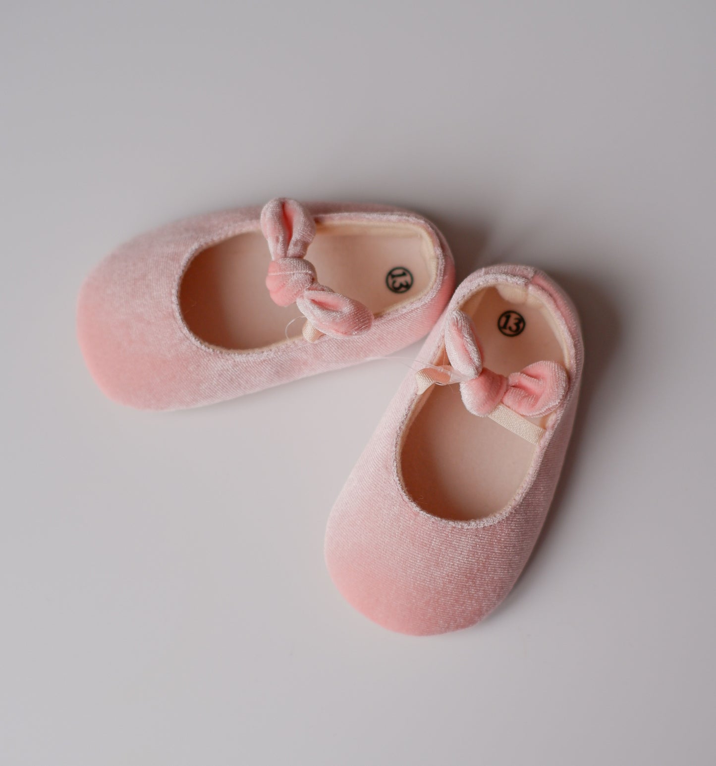 Pantofiori roz cu fundite delicate 12-18 luni