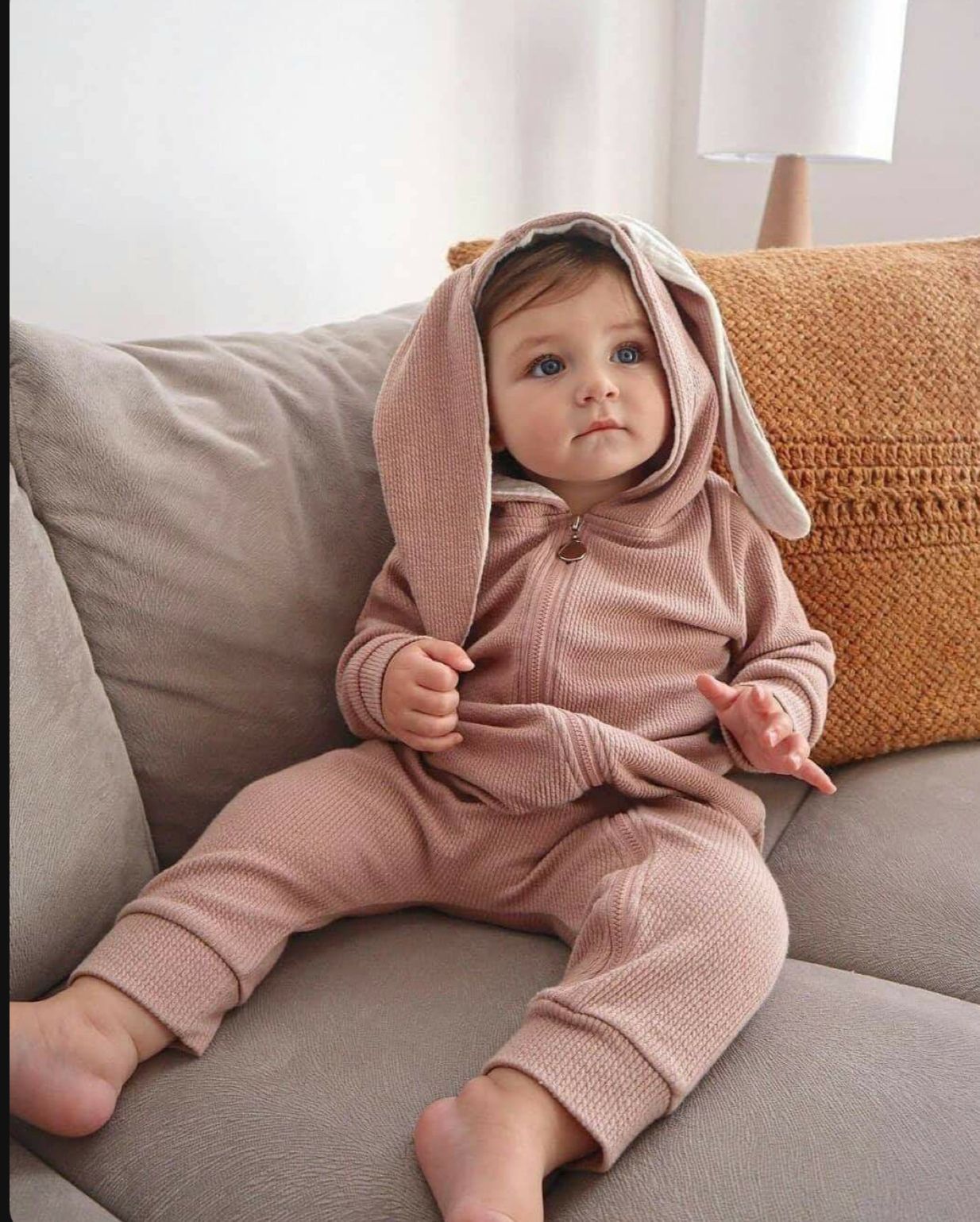 Salopeta pudra - Bunny din bumbac 95% pentru bebelusi