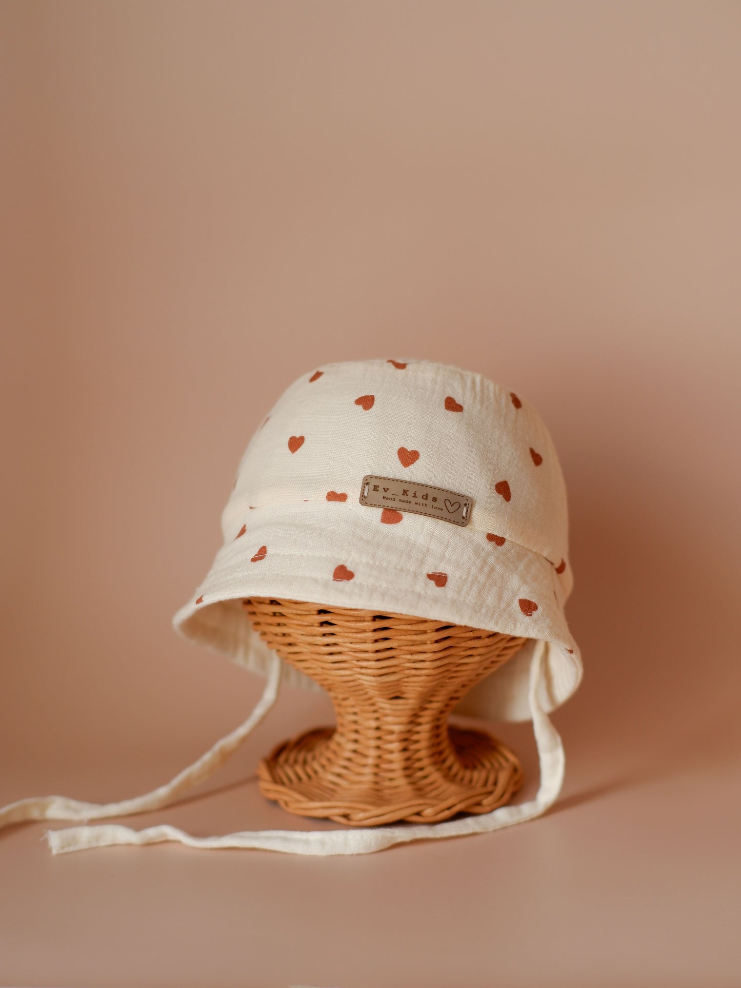 Pălărie "Cinnamon Hearts"