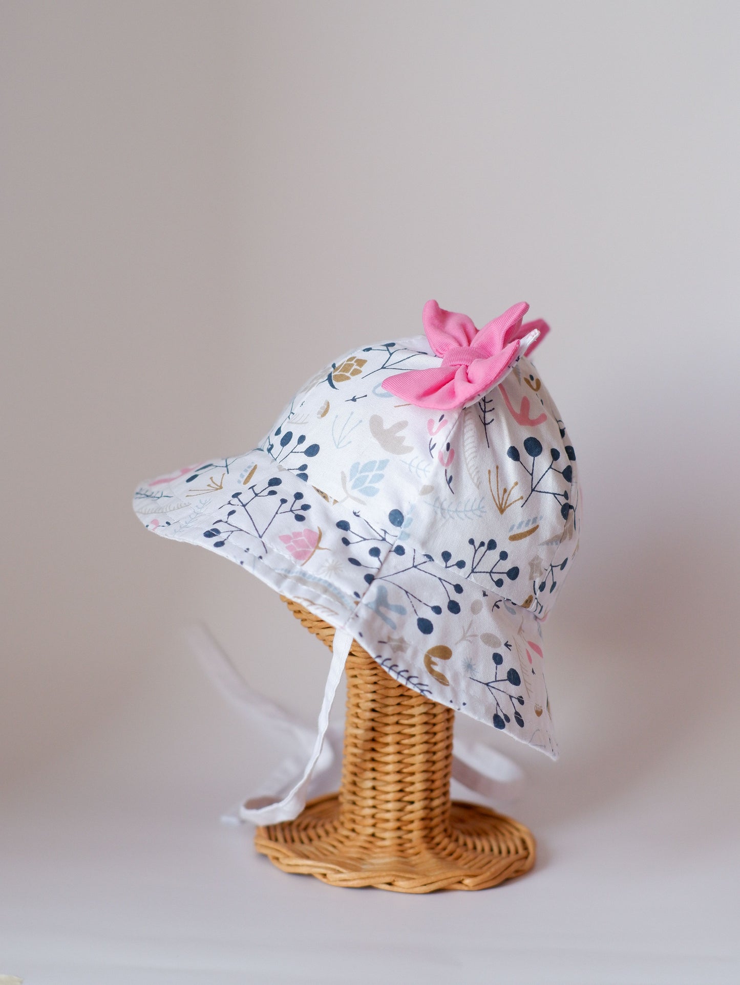 Pălărie "Floral Ears"
