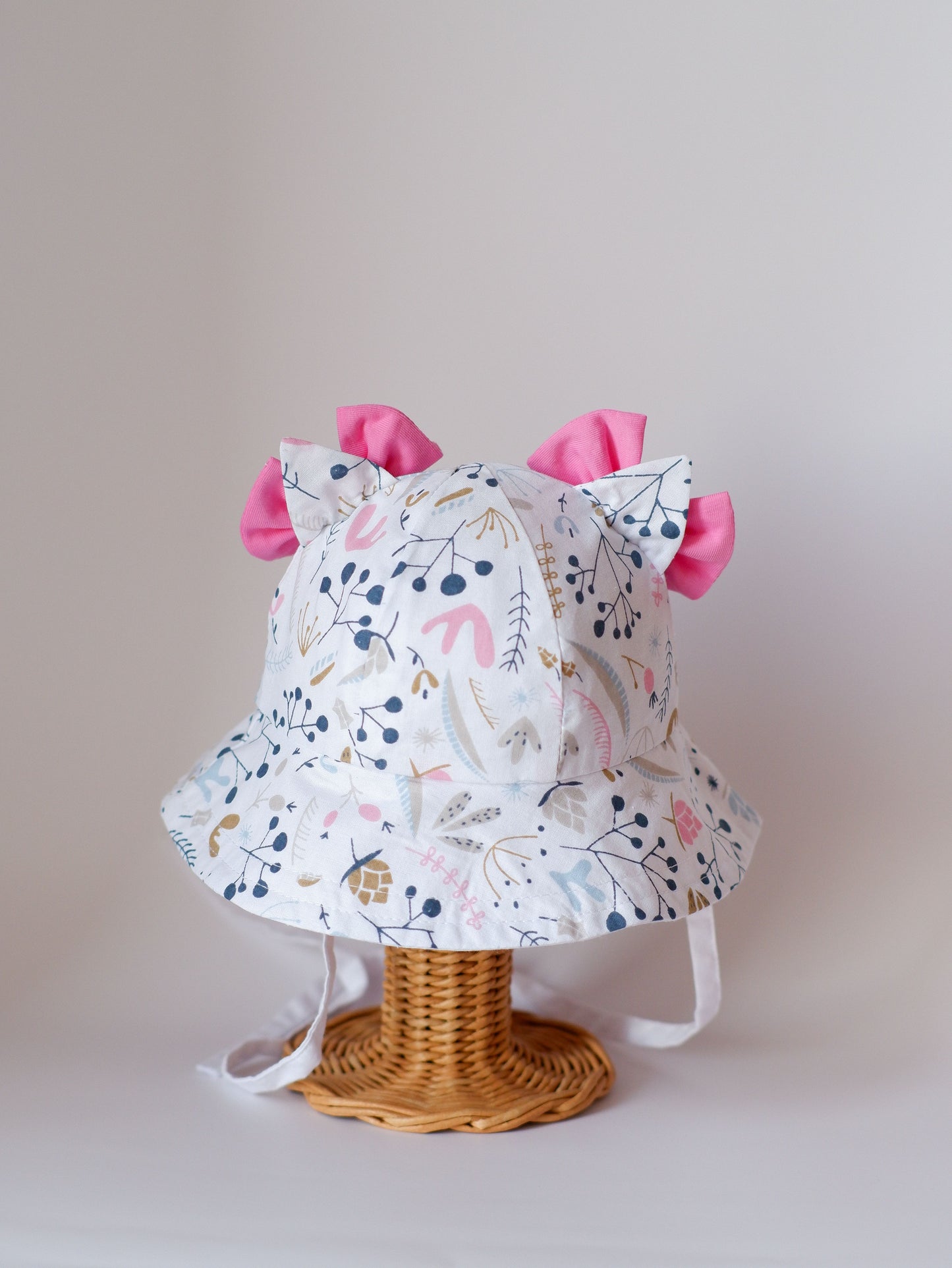 Pălărie "Floral Ears"