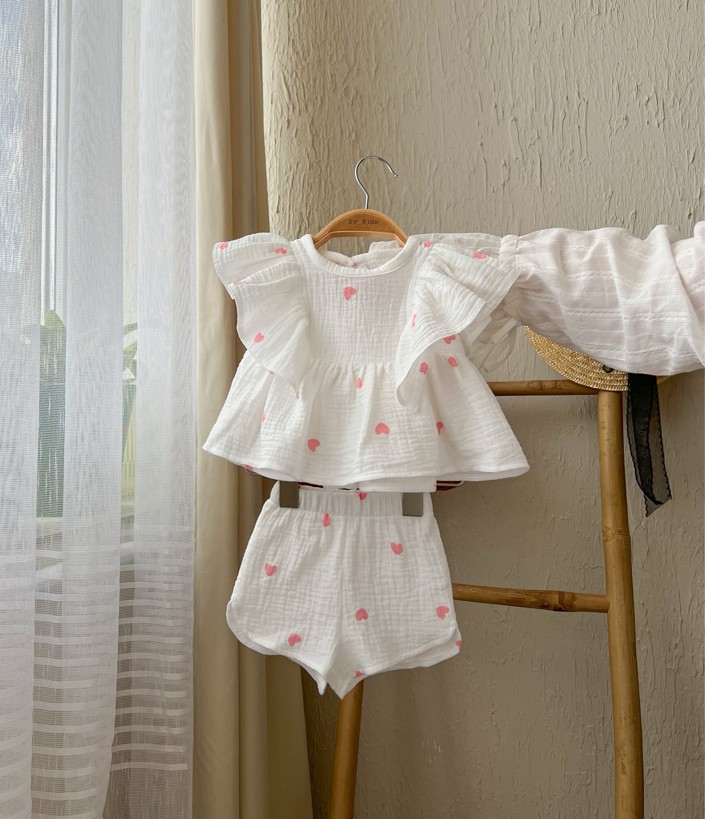 Costum – Pink Hearts