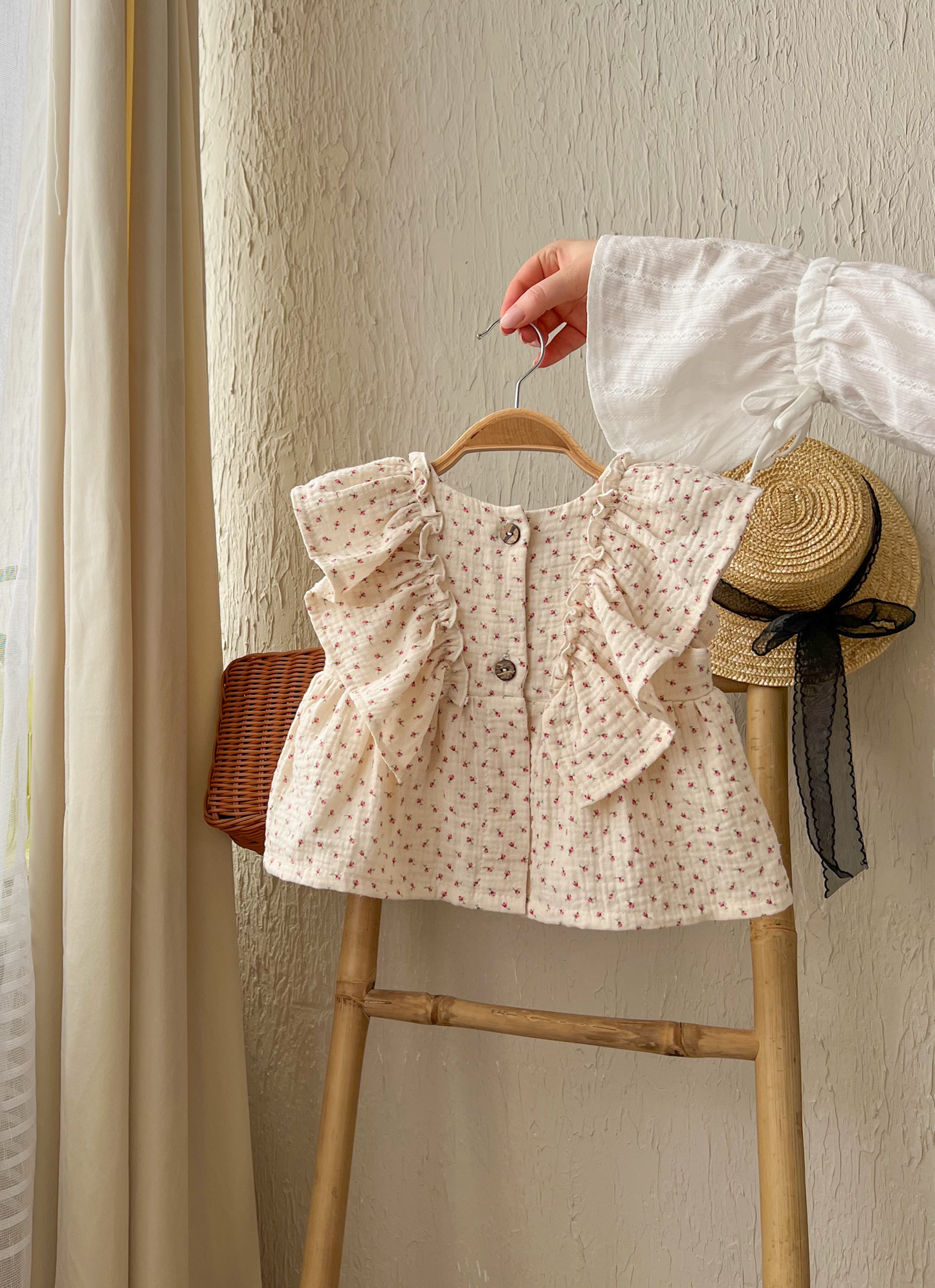 Costum – Vintage Meadow