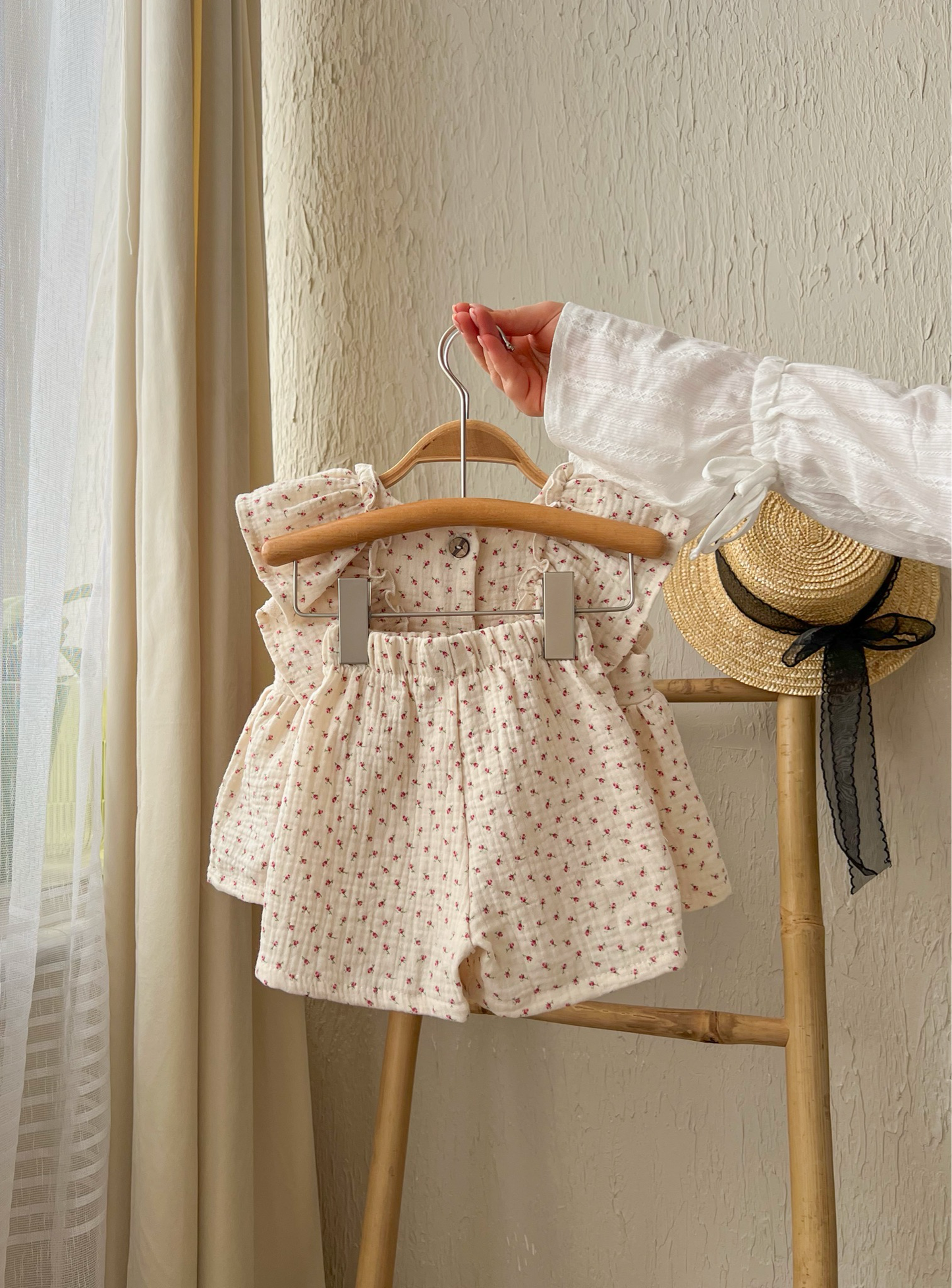 Costum – Vintage Meadow