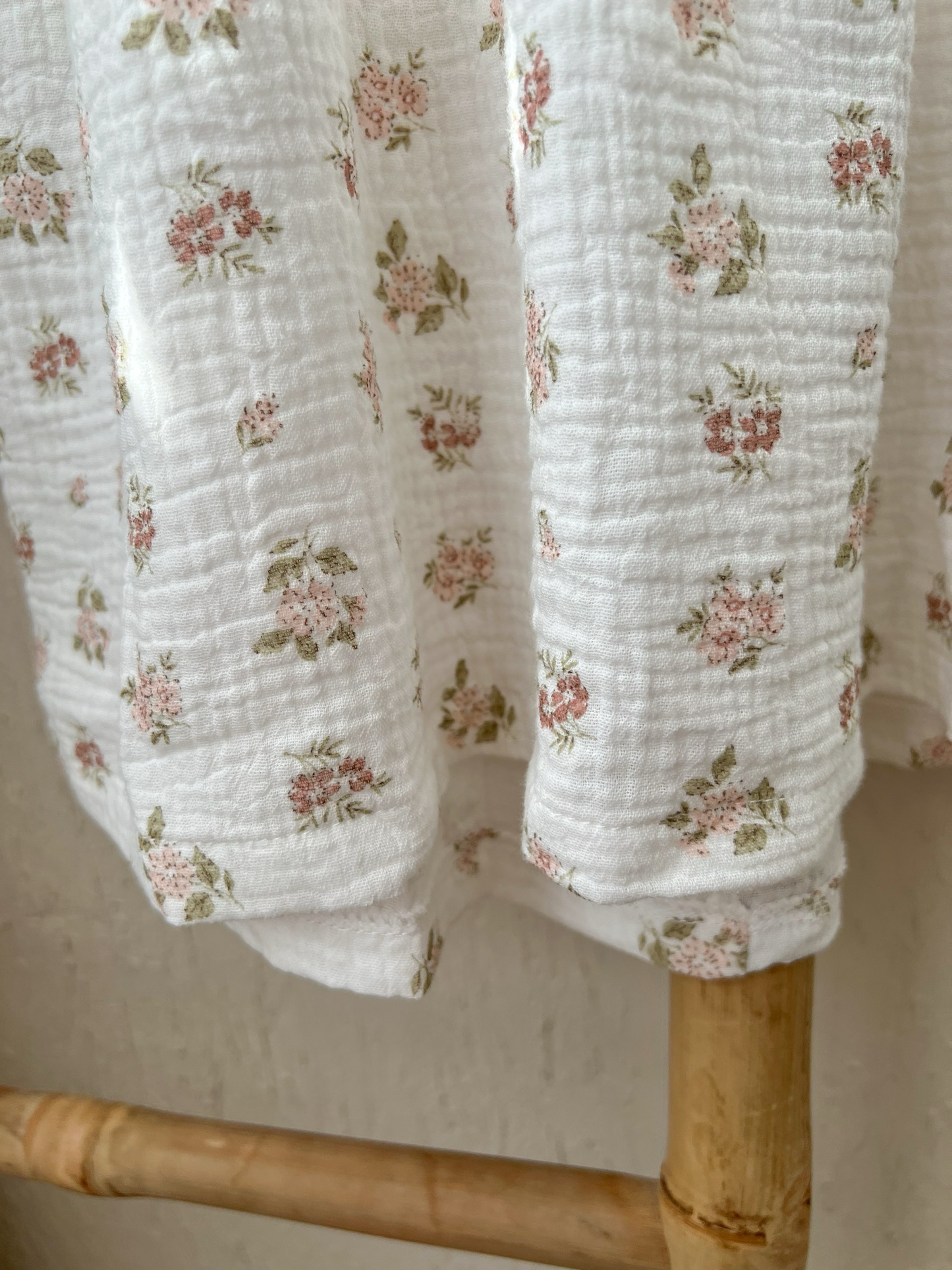 Rochiță – Cottage Rose