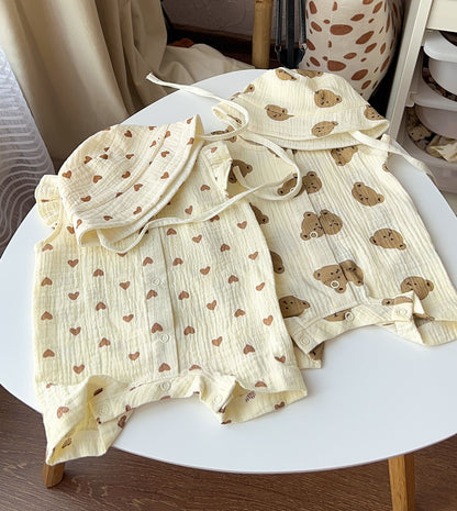 Set body cu pălărie – Teddy & Hearts