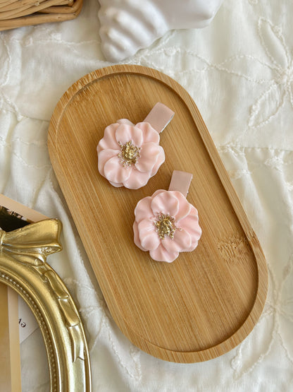 Agrafe 🌸 Camellia Satin