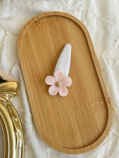 Agrafe 🌸 Flower Satin Pastel