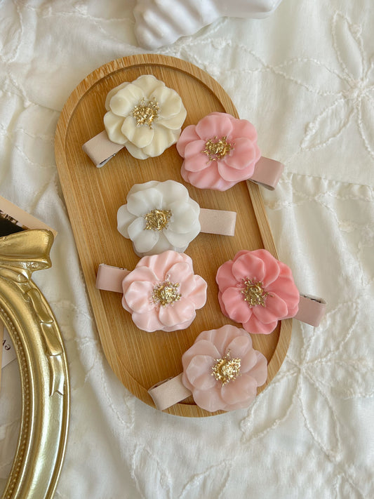 Agrafe 🌸 Camellia Satin