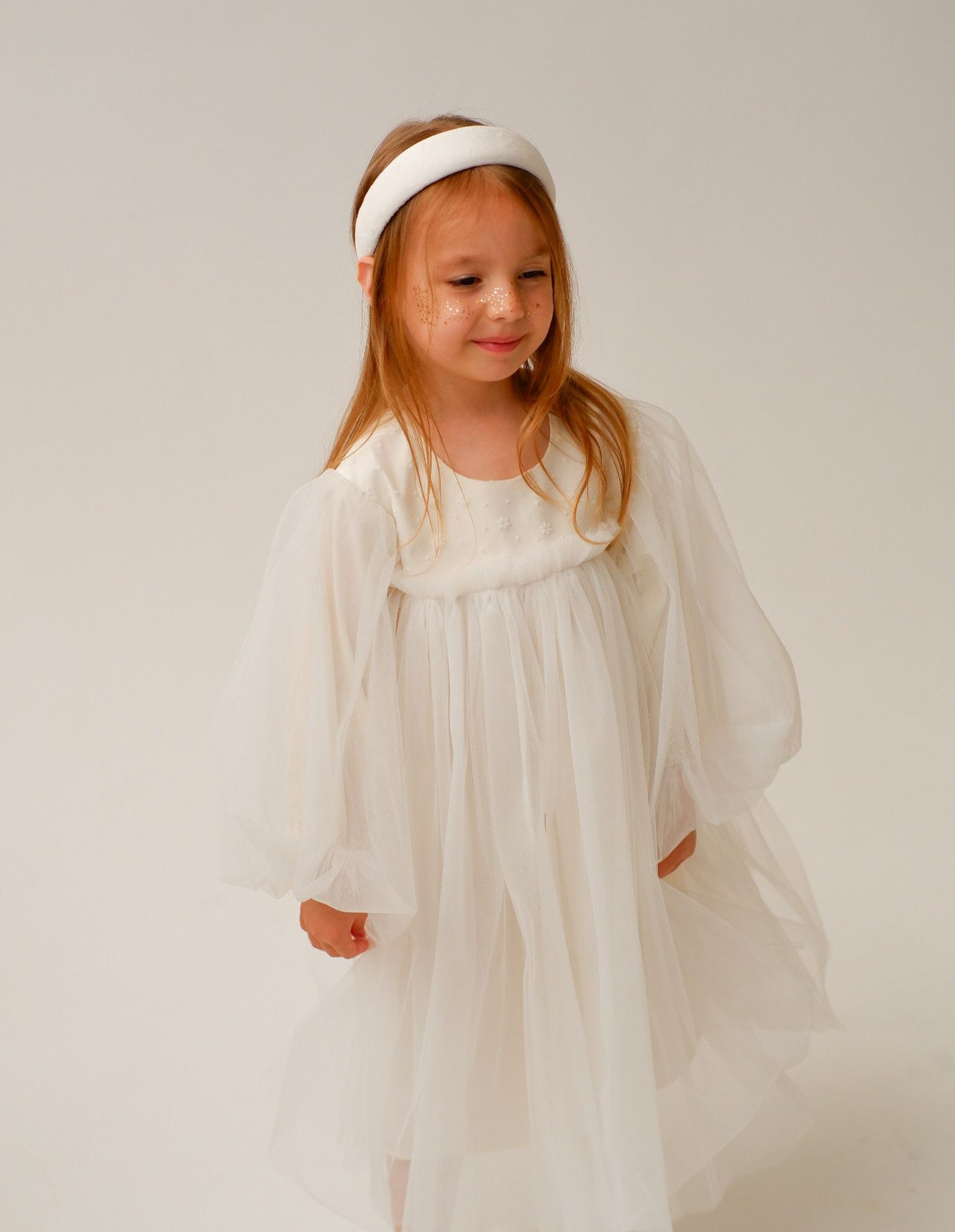 Rochița Amely – Ivory