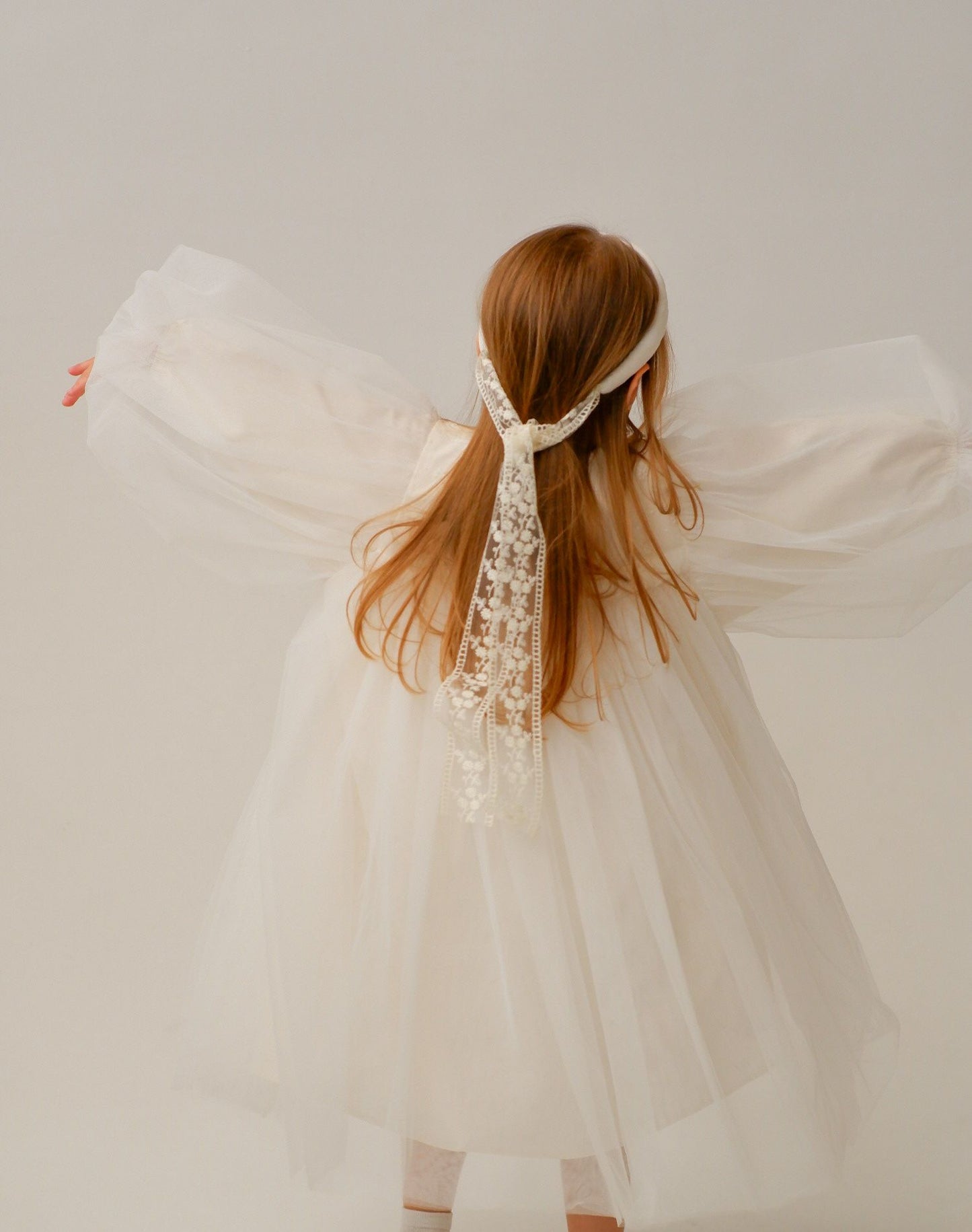 Rochița Amely – Ivory