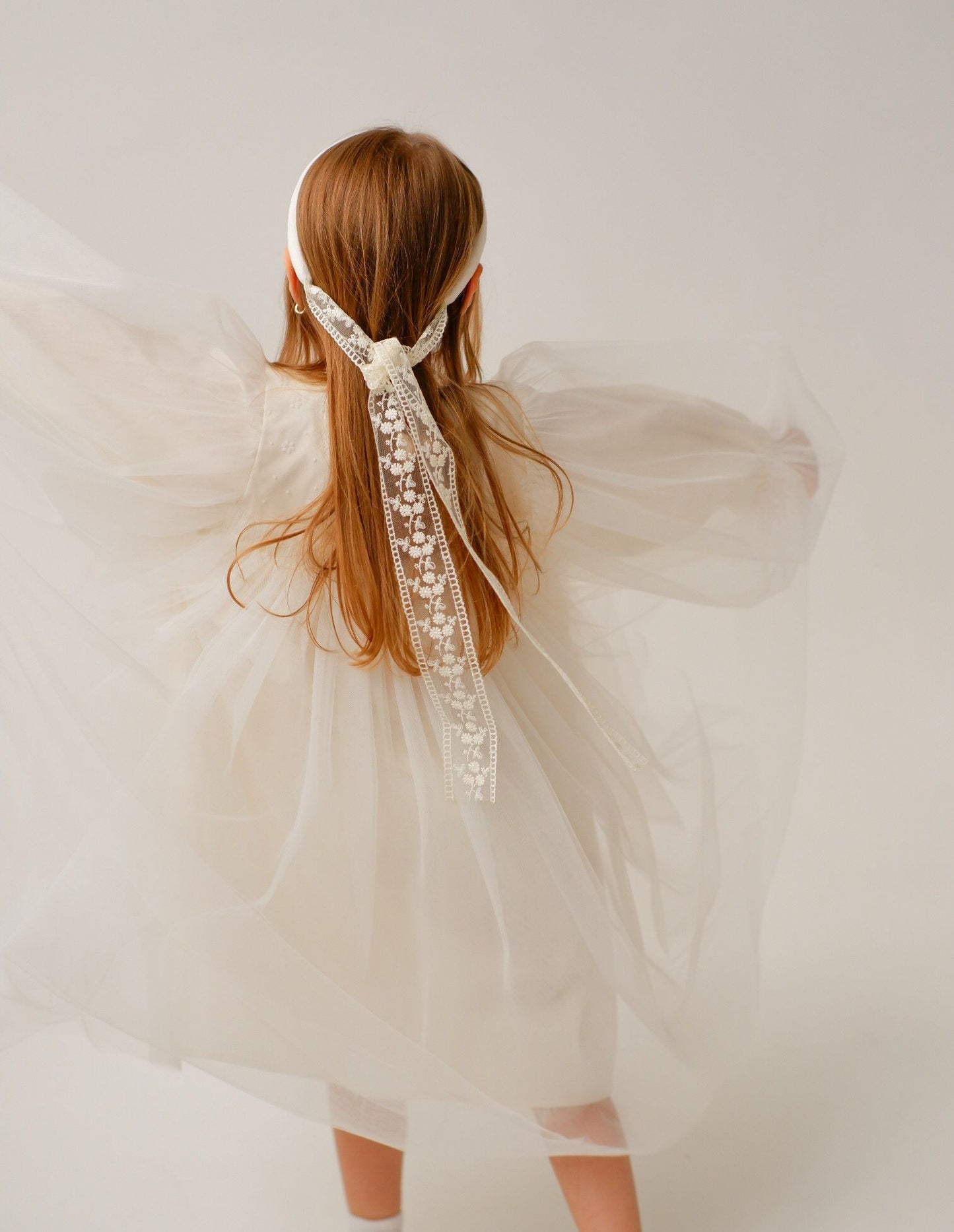 Rochița Amely – Ivory
