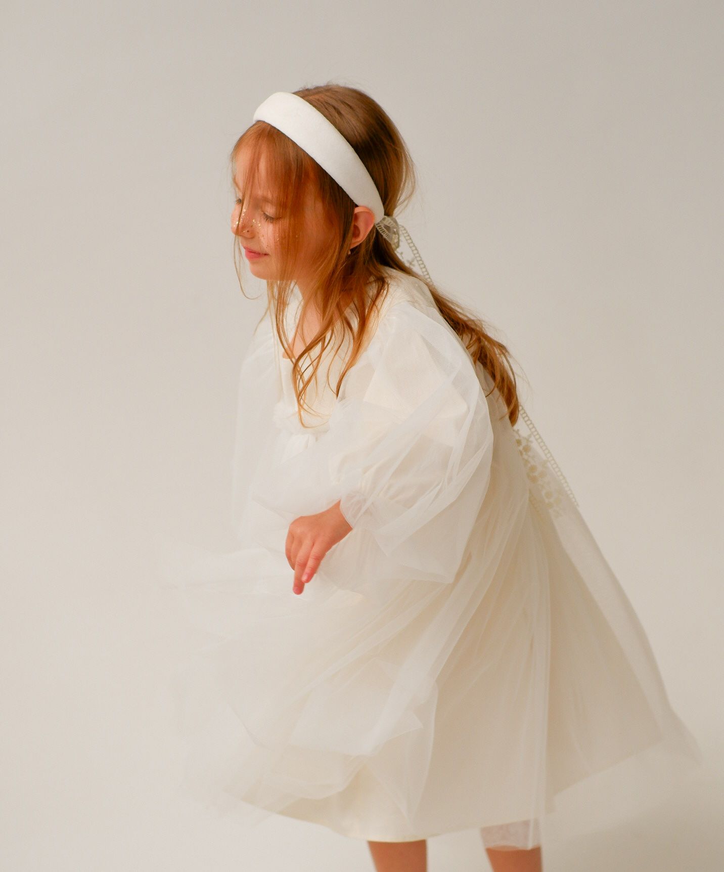 Rochița Amely – Ivory