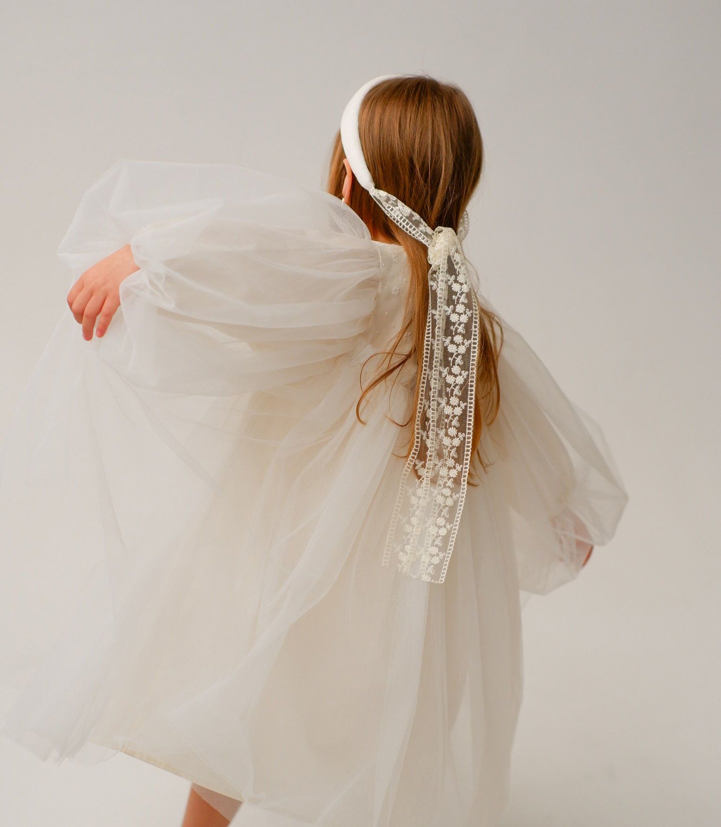 Rochița Amely – Ivory