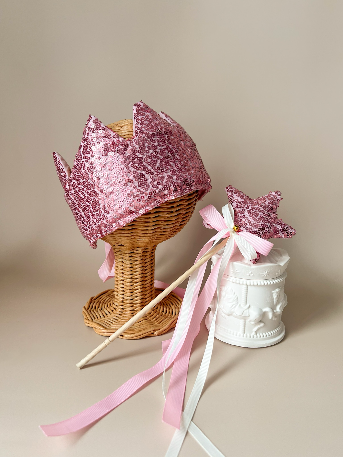 Set aniversar – Coroniță & Baghetă Pink Star