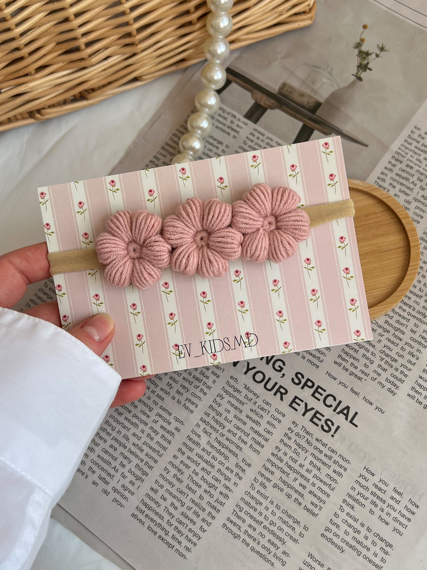 Bentiță pe elastic – Floricele roz pudrat