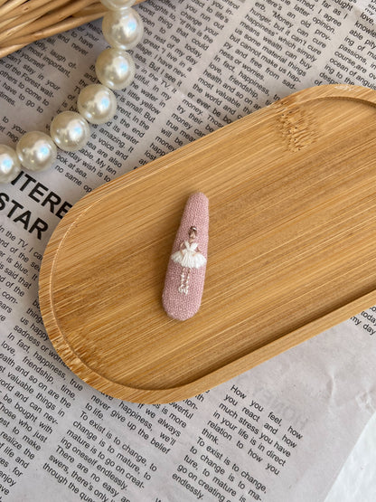 Clamă brodată «Ballerina Rose»