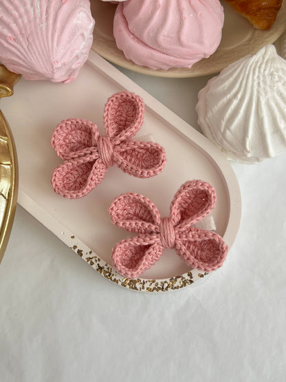Pastel Bow — Agrafă Croșetată cu Fundiță