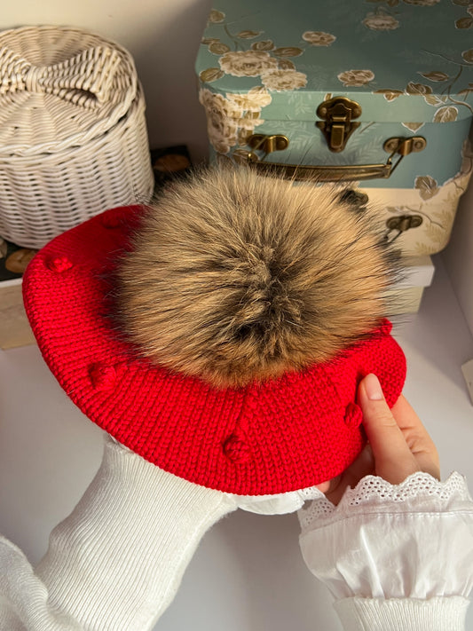 Bereta cu pompon natural