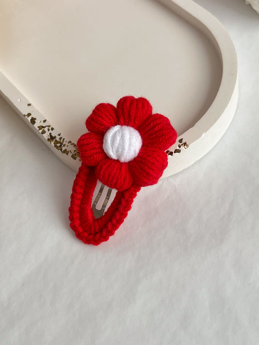 Agrafă „Poppy” — croșetată