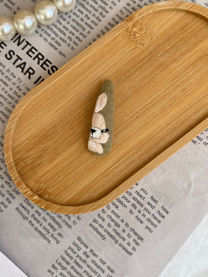 Clamă brodată «Bunny»