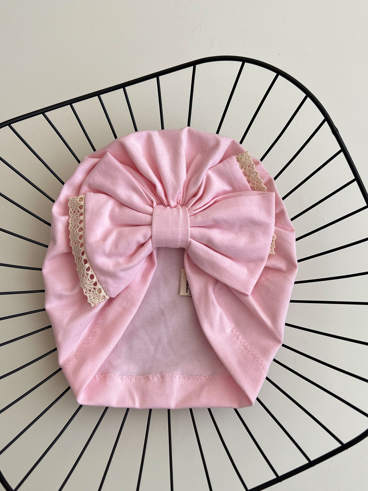 Turban cu fundiță și dantelă