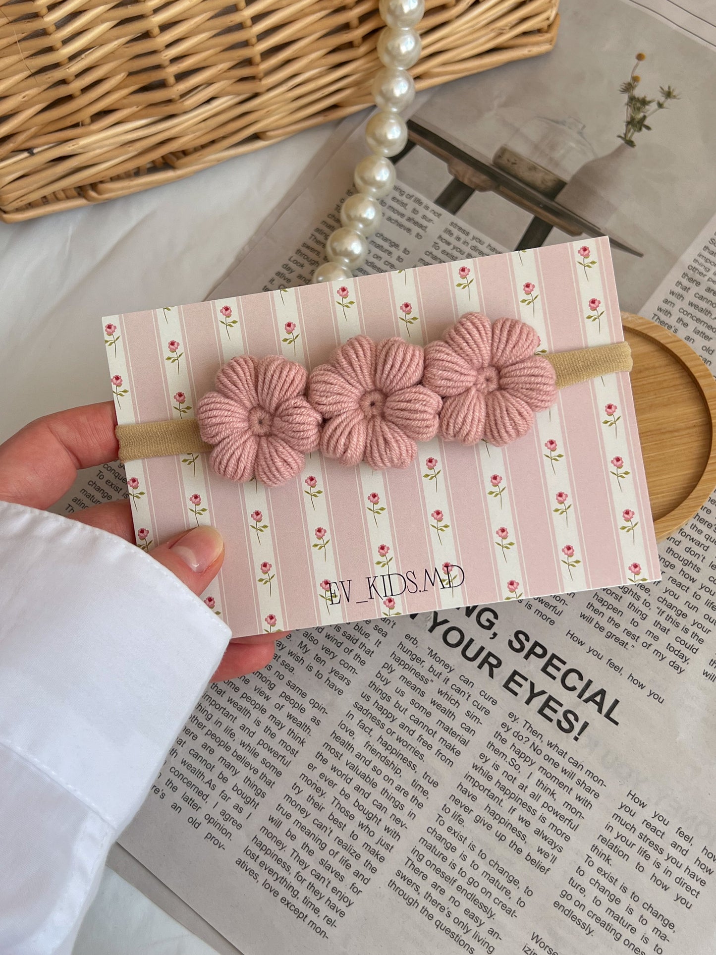 Bentiță pe elastic – Floricele roz pudrat