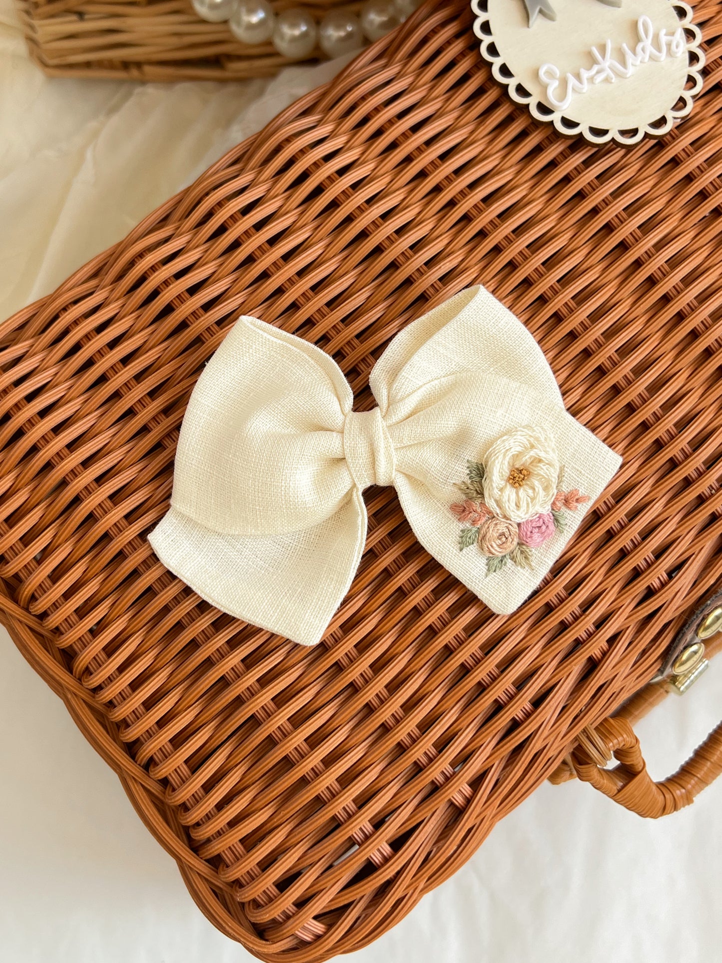 Agrafă 🌸 Bow Linen Ivory Floral