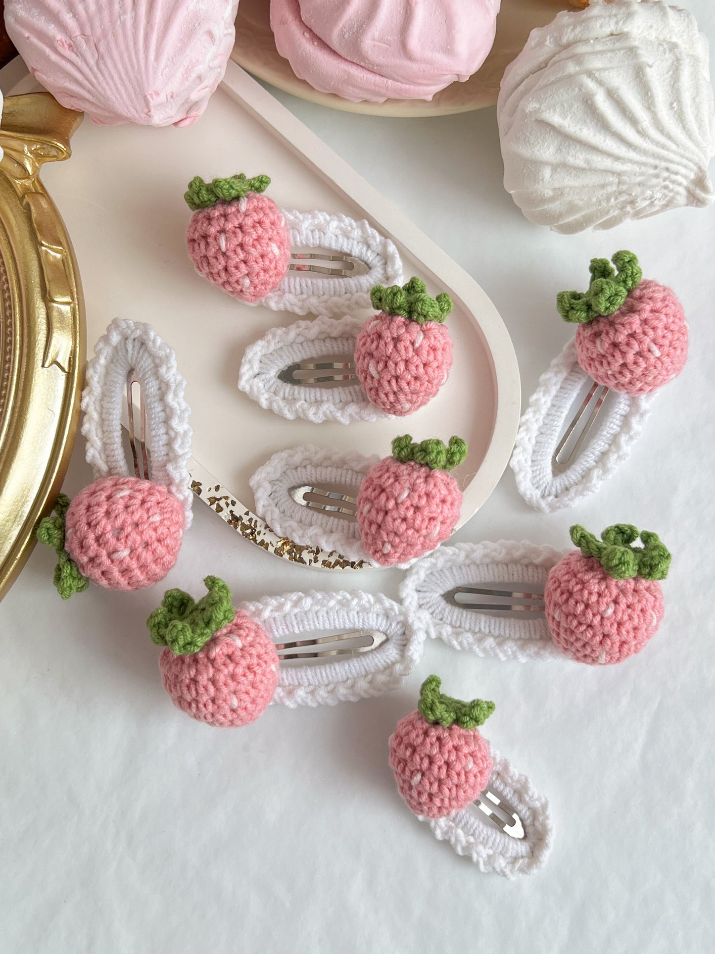 Agrafe „Strawberry” — croșetate