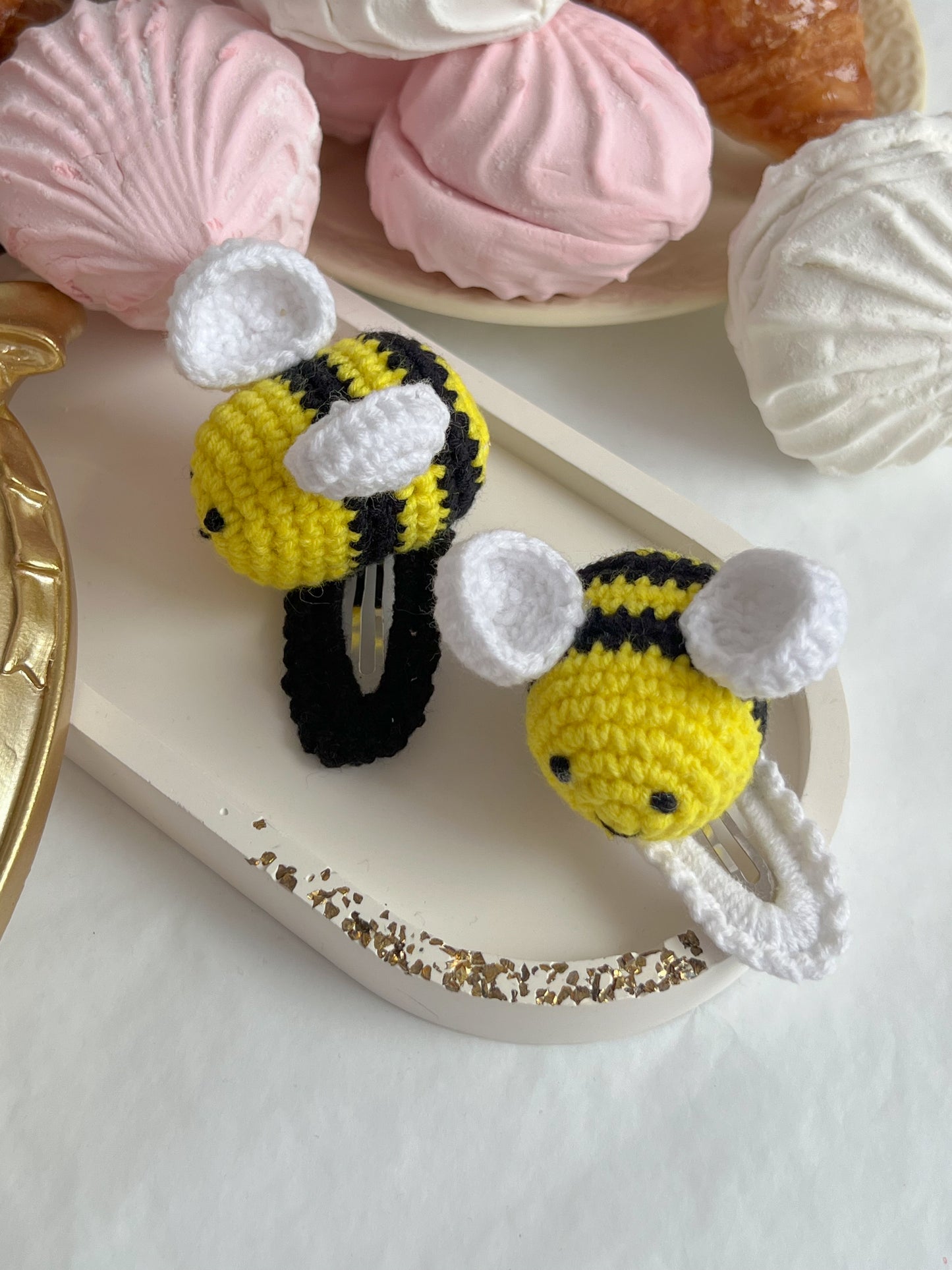 Agrafe Croșetate — Bumblebee