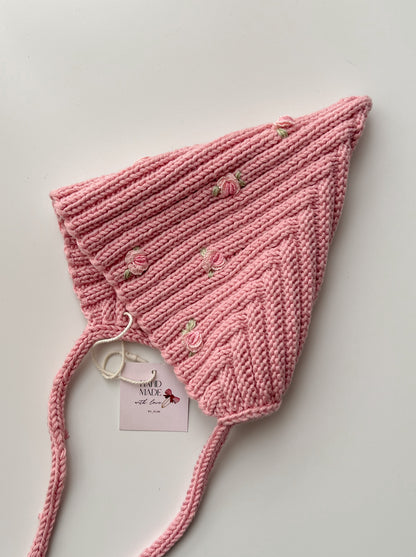 Căciuliță elf cu broderie manuală