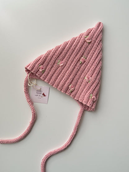Căciuliță elf cu broderie manuală