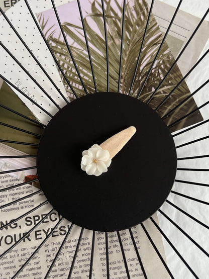 Agrafe Bloom