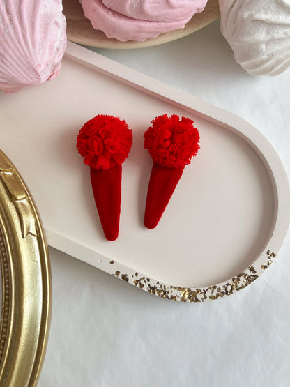 Clame „PomPom Velvet” — roșu