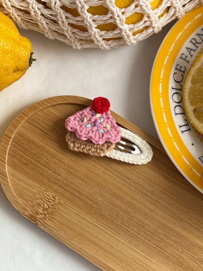 Agrafă 🍒 Cupcake cu Vișina