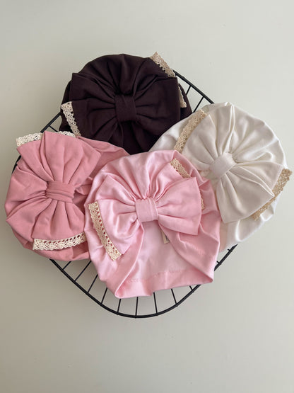 Turban cu fundiță și dantelă