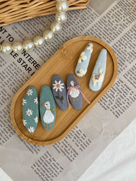 Set clame brodate «Pastel Garden»